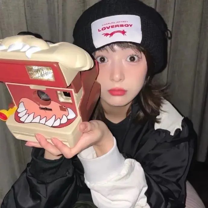 娘娘是个娇气包，得宠着